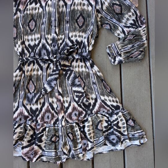 Anthro Tiny Ikat Button Front Mini Shirt Dress M Boho Ruffle Hem Graphic Print - Picture 3 of 8